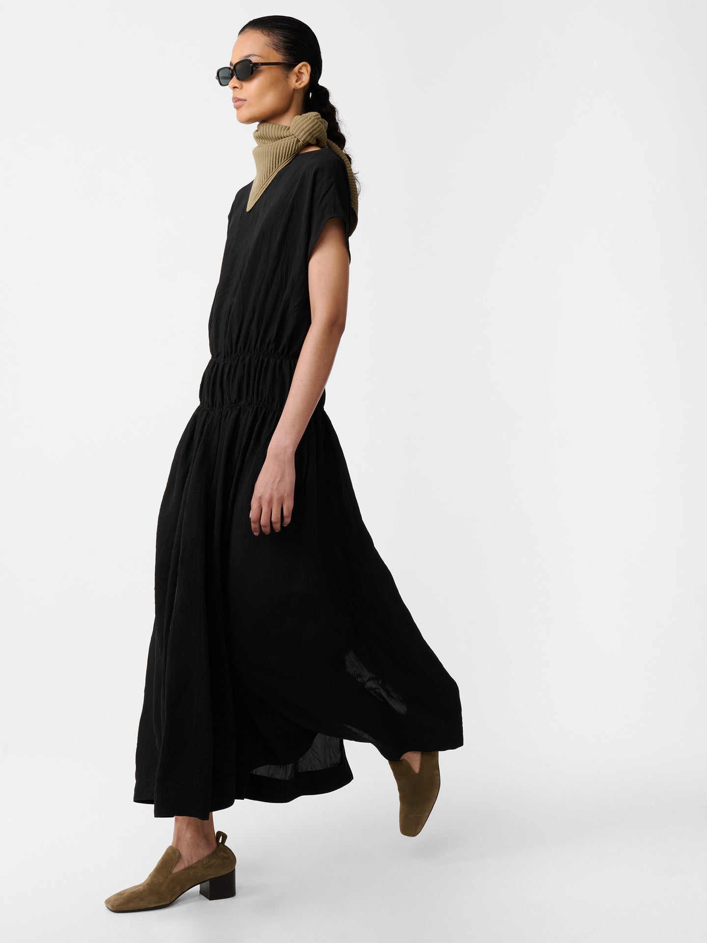 Simos Dress in Black